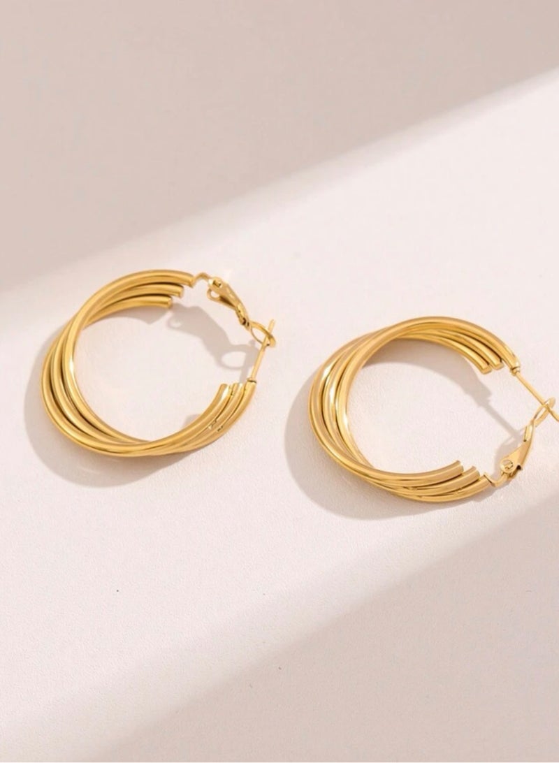 إيكوال حلق اذن نسائي انيق مصنوع من الاستانلس ستيل ومطلي باللون الذهبي عيار 18 - Image 4