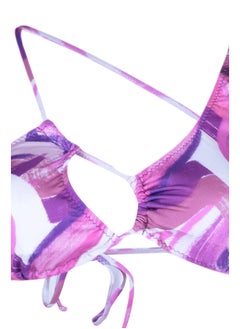 trendyol Abstract Patterned Triangle Cut Out/Window Bikini Top TBESS23BU00048  - Image 4
