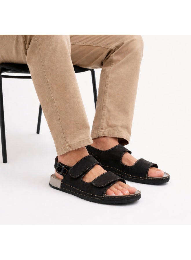 صندل رجالي طبي مريح – صندل جلد عملي بشريطين لاصقين قابلين للتعديل مع سير خلفي – خفيف الوزن ونعل مانع للانزلاق - Image 1