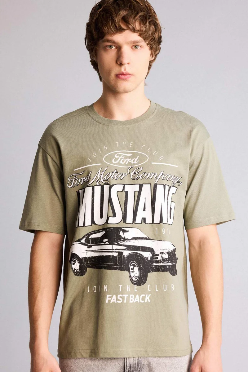 ديفاكتو Ford Motor Company Boxy Fit Printed T-Shirt
