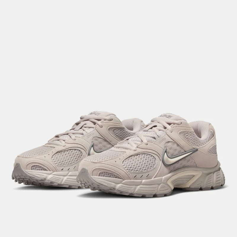 نايكي أحذية نسائية