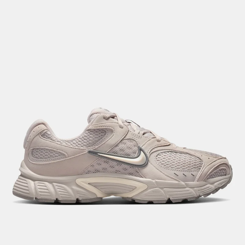 نايكي أحذية نسائية