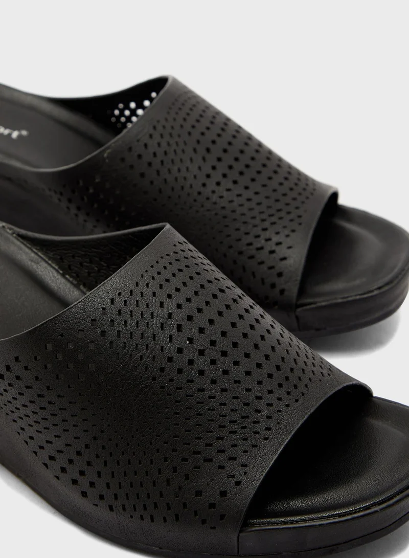 Le Confort Wide Strap High Heel Sandals