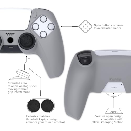 playvital غطاء سيليكون مضاد للانزلاق من سلسلة بلاي فيتال للطراز القابل للتوصيل لجهاز تحكم ps5، غلاف مطاطي ناعم لجهاز تحكم ps5 يتناسب مع محطة الشحن مع أغطية قبضة الإبهام - رمادي - Image 3