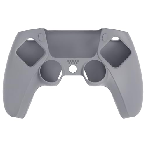 playvital غطاء سيليكون مضاد للانزلاق من سلسلة بلاي فيتال للطراز القابل للتوصيل لجهاز تحكم ps5، غلاف مطاطي ناعم لجهاز تحكم ps5 يتناسب مع محطة الشحن مع أغطية قبضة الإبهام - رمادي - Image 2