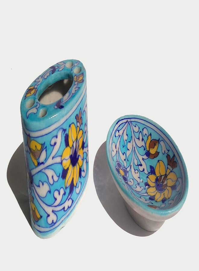 Shiv Kripa Blue Pottery طقم إكسسوارات حمام من الخزف الأزرق من شيف كريبا، يتضمن صحن صابون وحامل فرشاة أسنان - Image 1