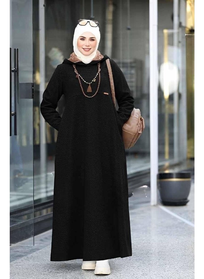 Long winter wool dress for veiled women – modest and comfortable design for winter - Image 3
