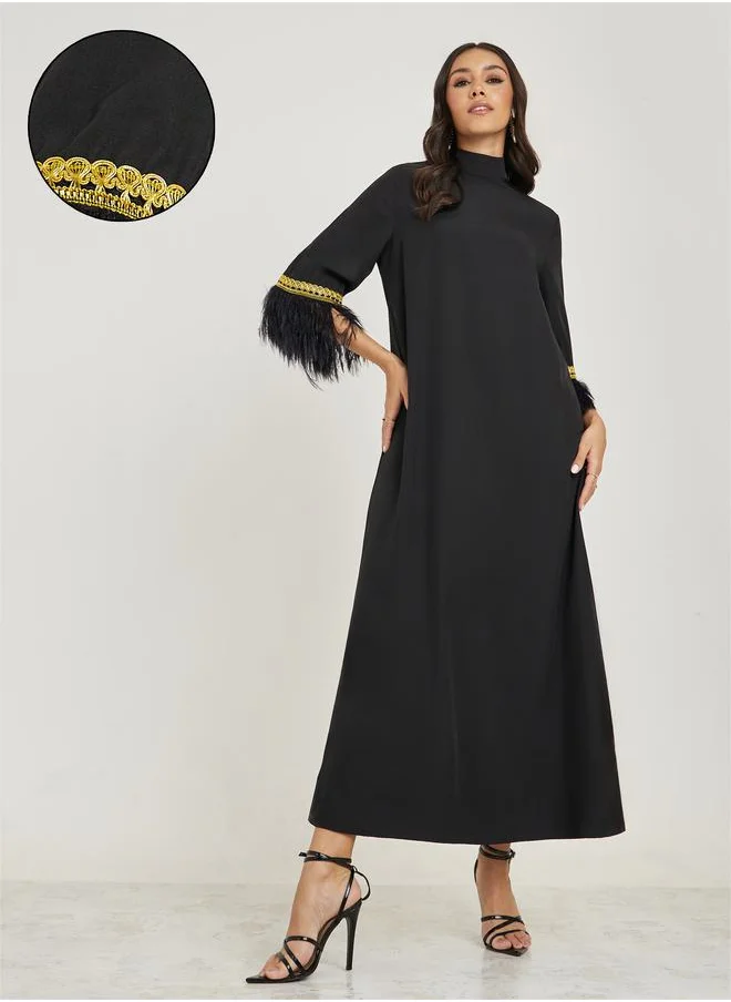 ستايلي Faux Feather Trim Jalabiya with Lace Detail