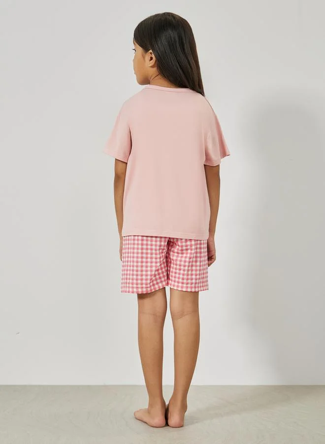 Styli Plain T-Shirt & Gingham Checked Shorts Set
