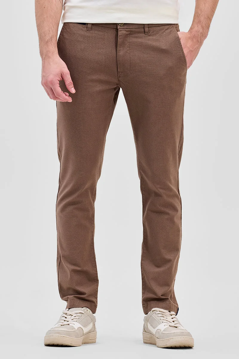 Snitch Brown Brown Mid Rise Slim Fit Linen Blend Trouser for Men | Best Price UAE