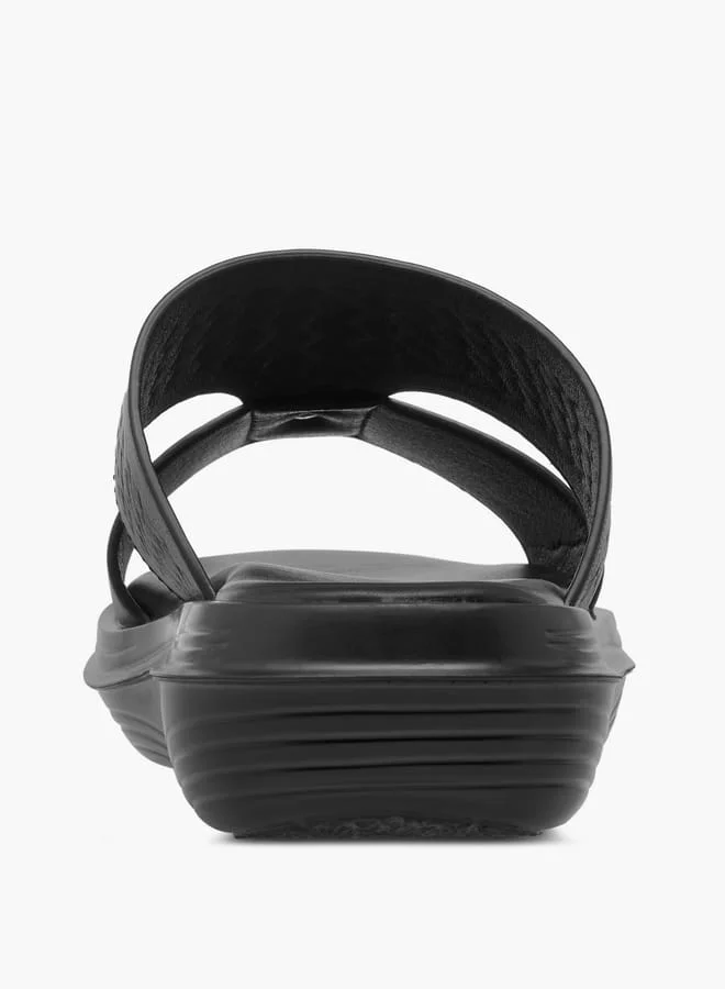 Le Confort Men's Metal Accent Slip-On Arabic Sandals