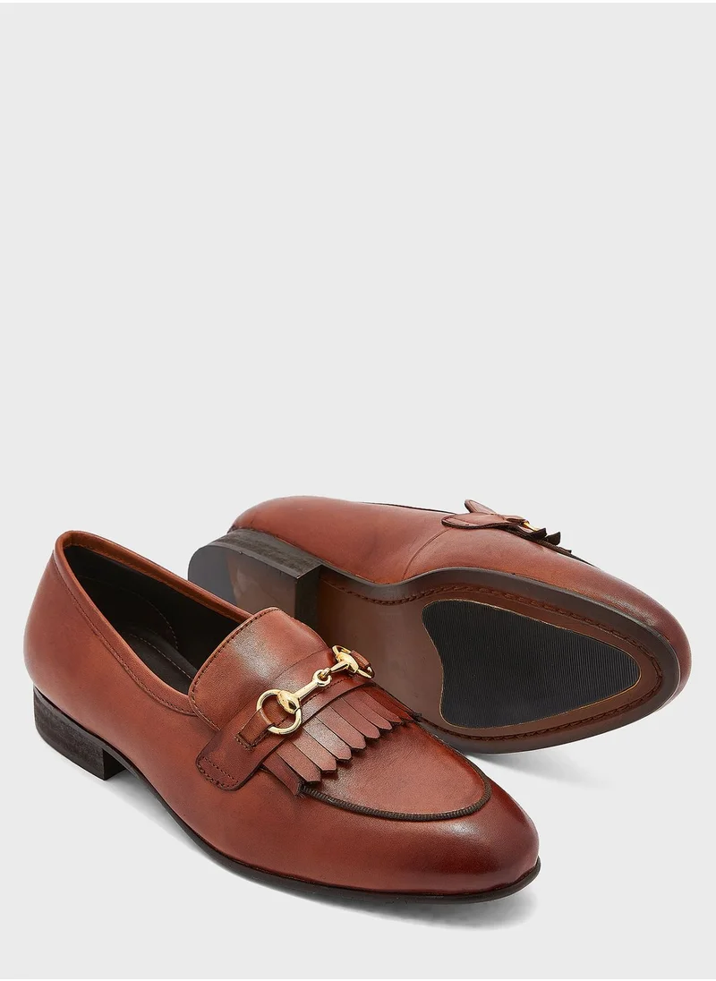 Robert Wood Genuine Leather Fringe Detail Slip Ons