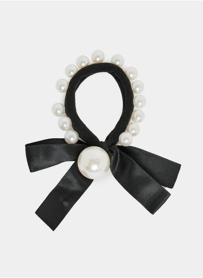 Styli Ribbon Big Pearl Hair Tie