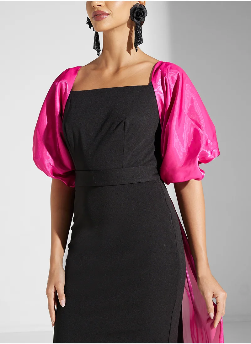 نمشي x Dress With Detachable Sleeved Back Bow