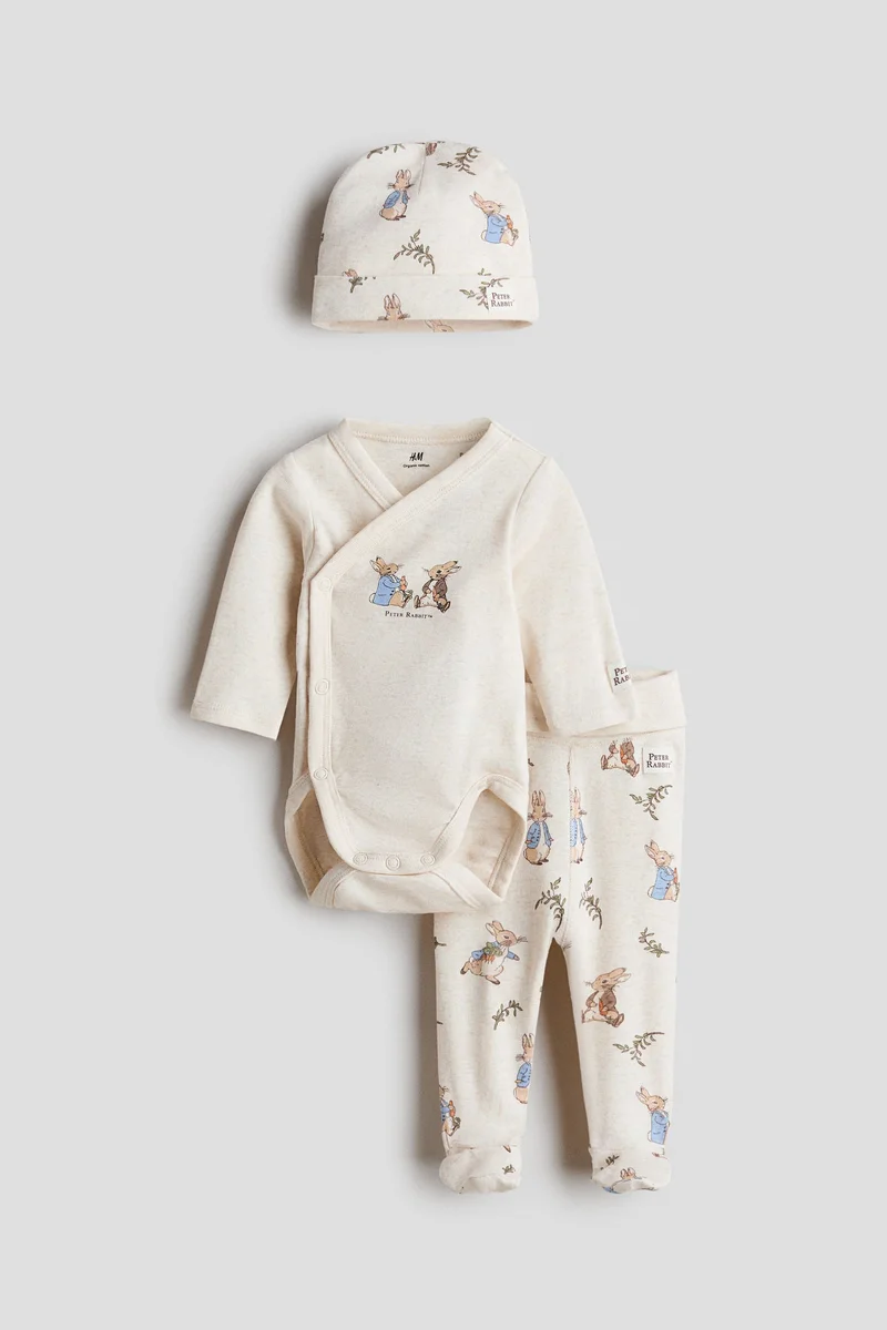 اتش اند ام طقم من القطن بطبعة - من ثلاث قطع