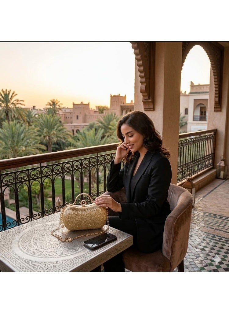 Luxury Evening Clutch Bag - Gold Crystal Claw-Shaped Design with Top Handle and Pearl Accents - Exceptional Elegance for Every Occasion. Size: 20*10 cm - Image 3