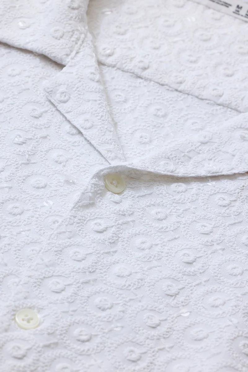 سنيتش White Embroidered Half Sleeve Boxy Shirt