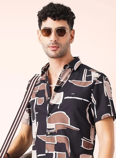 The Indian Garage Co Men Slim Fit Abstract Printed Half Sleeves Spread Collar Resort Wear Shirt