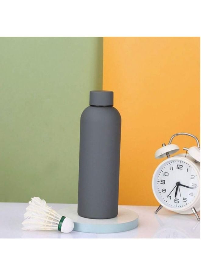 Insulated water bottle bpa free stainless steel for cold and hot drinks double wall and leakproof 500ml grey - Image 2