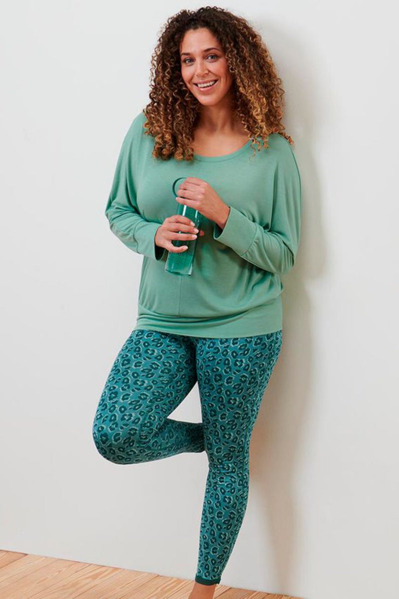 Tchibo Women Sportswear Fit Long Sleeve Training Top, Green - Image 1