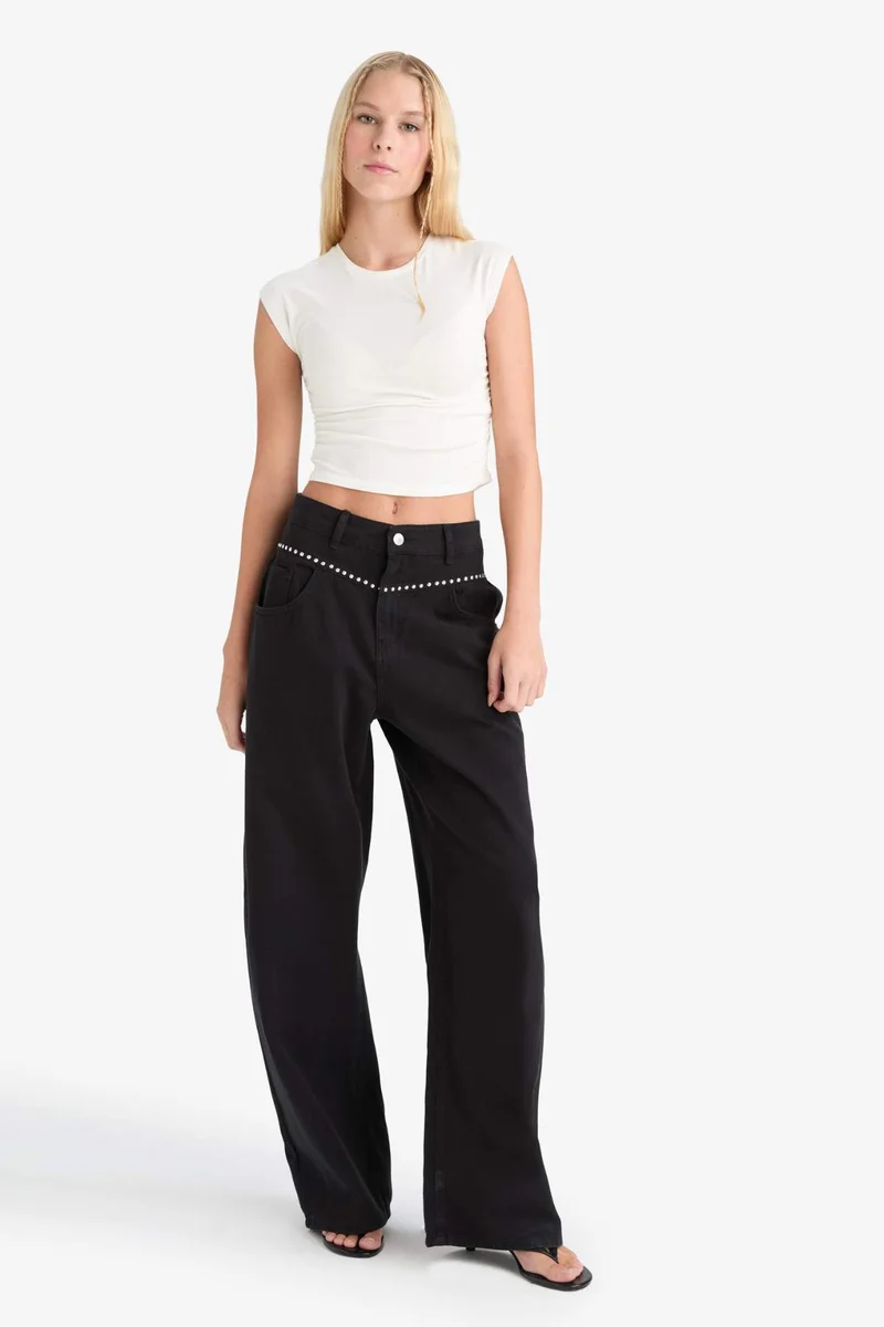ديفاكتو Fitted Modal Crew Neck Short Sleeve T-Shirt