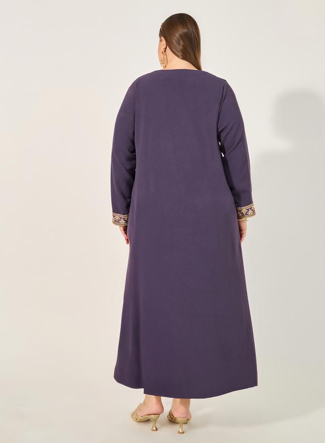 Styli Embroidered Round Neck A-Line Jalabyia  - Image 5