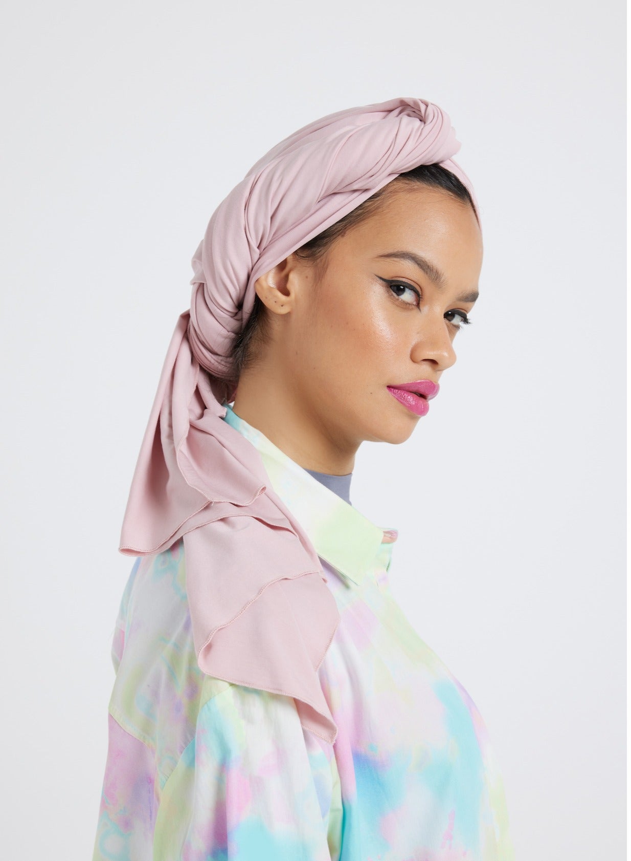 Organic Bamboo Jersey Hijab - Crepe Pink - https://f.nooncdn.com/p/pzsku/Z5852503CE43681CED684Z/45/1746395383/f54f00ac-3908-40c6-8cd6-55c38e7f31ca.jpg?width=original
