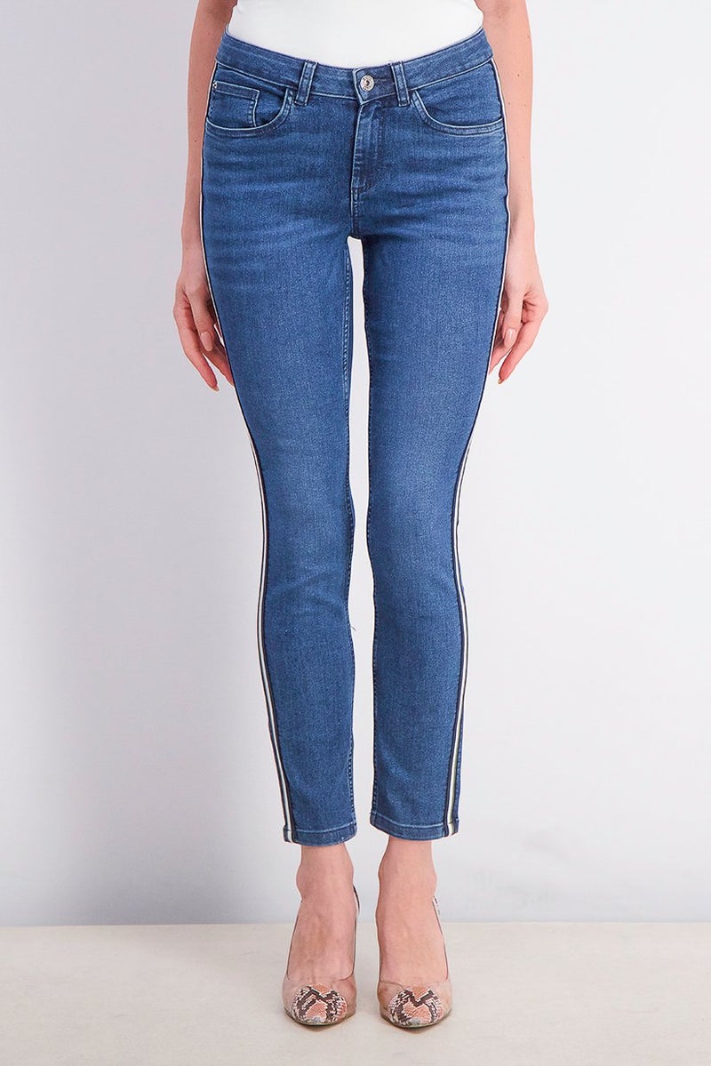 Tchibo Women Regular Fit Washed Stretchable Jeans, Blue - Image 1