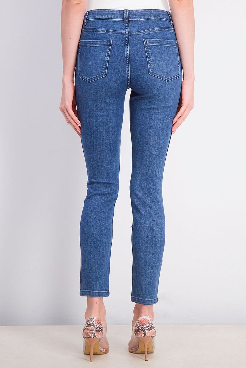 Tchibo Women Regular Fit Washed Stretchable Jeans, Blue - Image 4