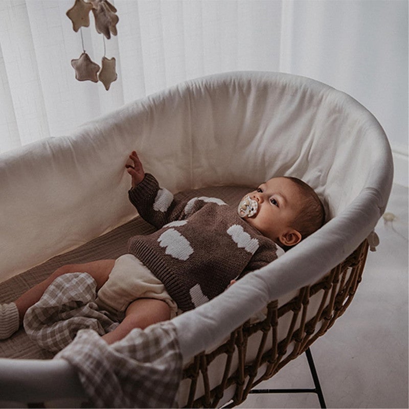 SUAVINEX سوافينيكس، عبوة من 2 مصاصة للأطفال من 6 إلى 18 شهرًا، بحلمة سيليكونية فسيولوجية SX Pro متناسقة، مسطحة ومرنة، تحترم التطور الفموي، وايلد&فري أزرق - Image 2