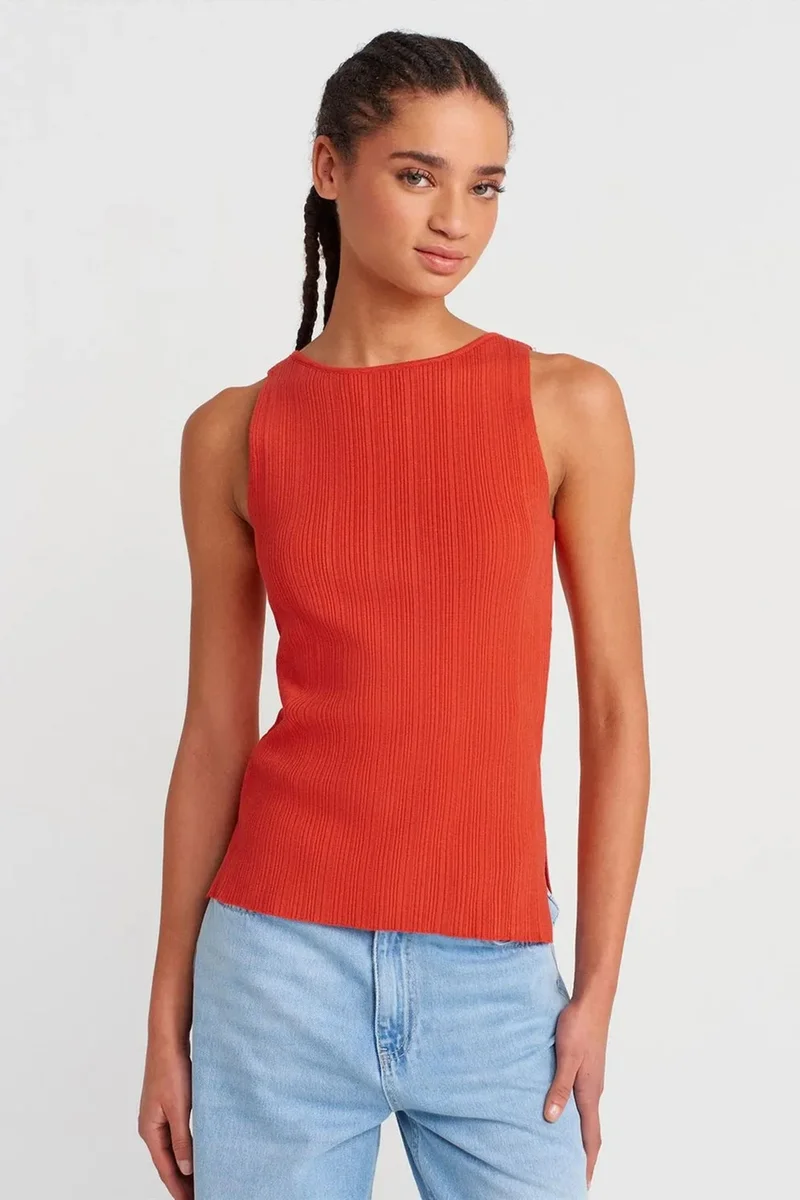 DILVIN Sleeveless Ribbed Boat Neck Sweater