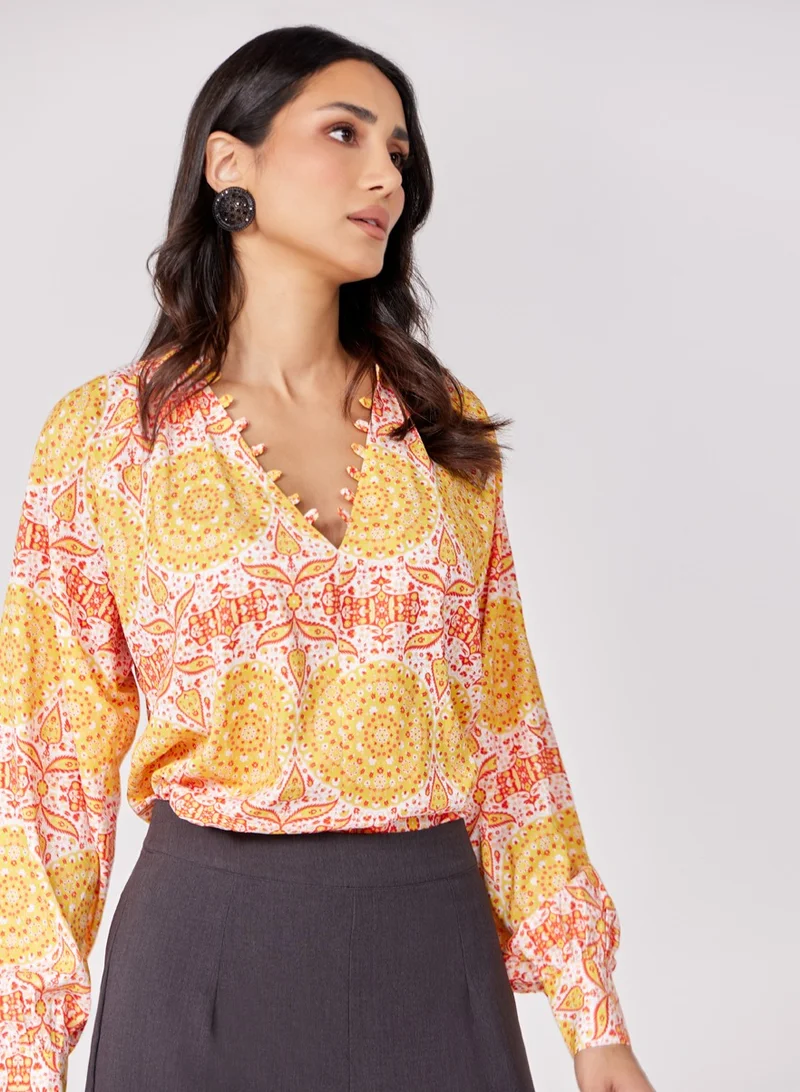 Zigzag Loop Attached Printed Chiffon Top