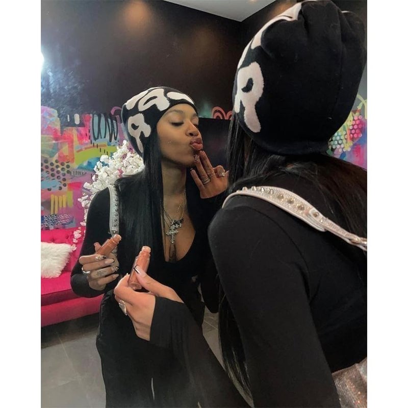 YUERFEILA Women Graphic Beanie Skull Hat MEA Culpa Y2K Knitted Beanie Warm Winter Hat for Gifts (Acrylic, MEA-Black & Pink) - Image 5