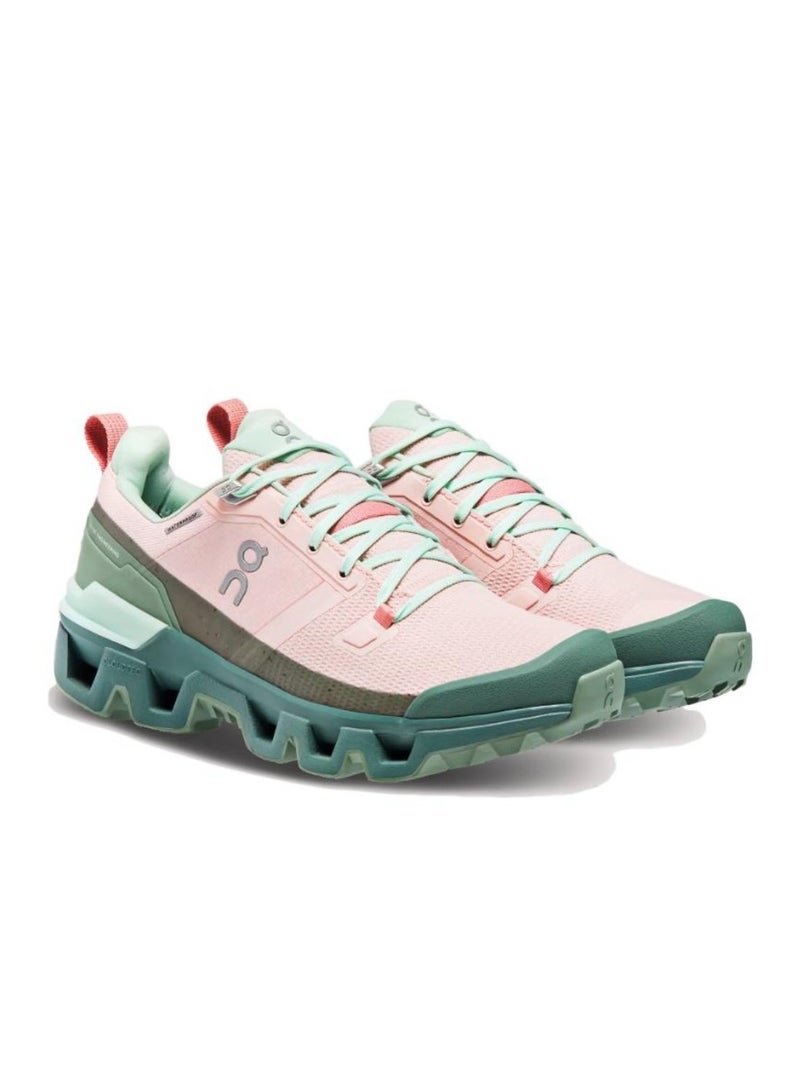 ON Cloud wander casual sneakers pink green  - Image 3