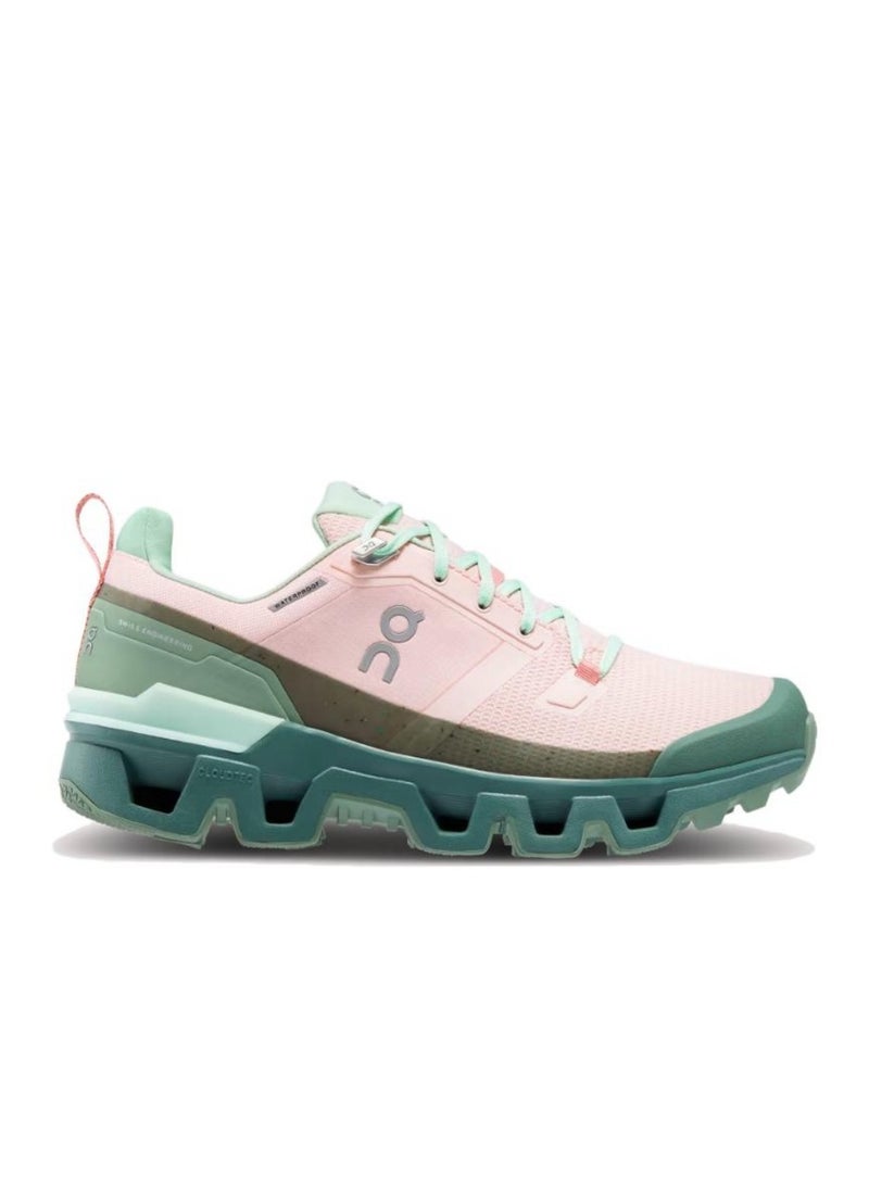ON Cloud wander casual sneakers pink green  - Image 2
