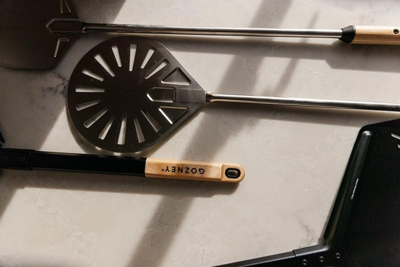 Gozney Balance Pizza Turning Peel, 35" Long with a 8" Wide Stainless Steel Blade and a Beech Wood Handle - Image 5