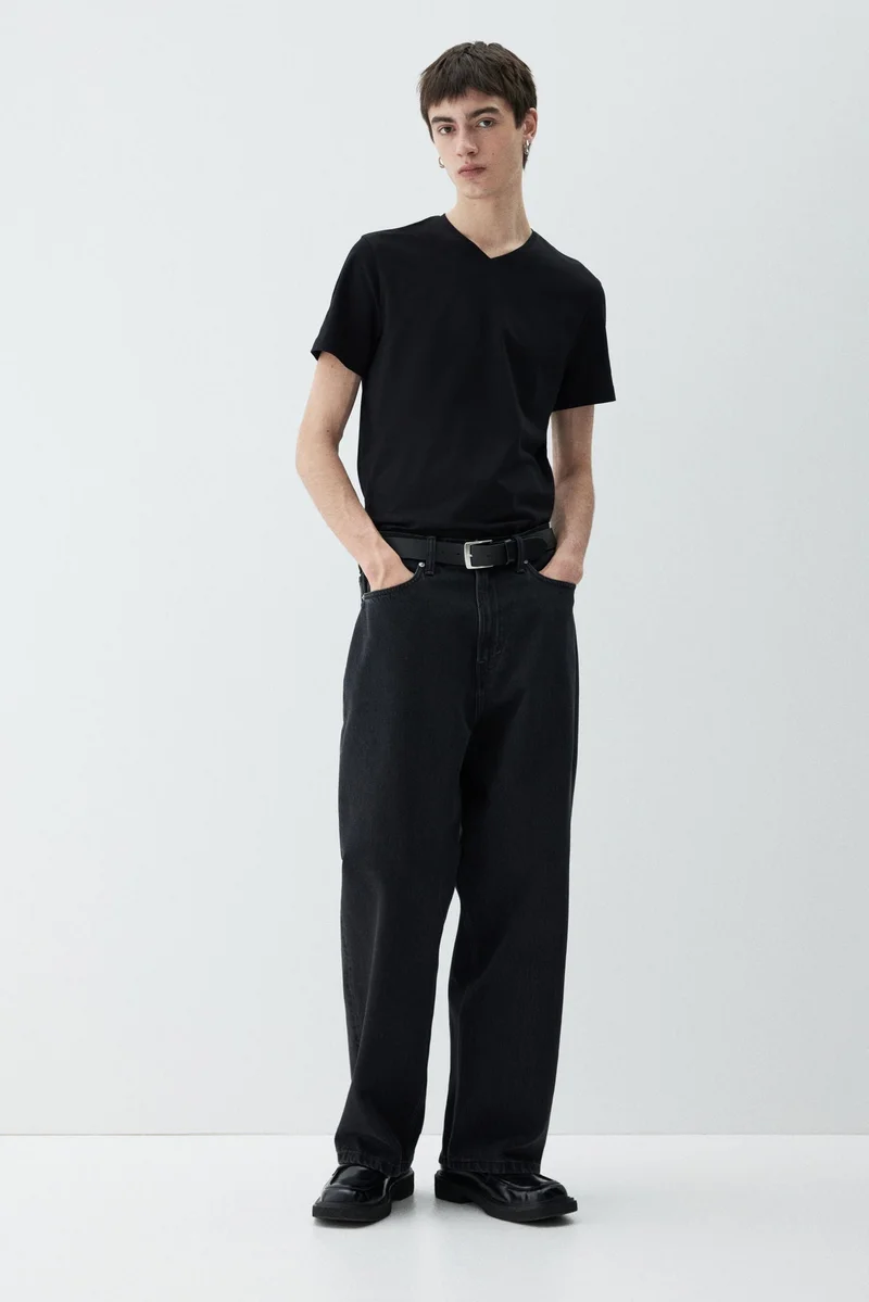 H&M 3-pack Slim Fit V-neck T-shirts