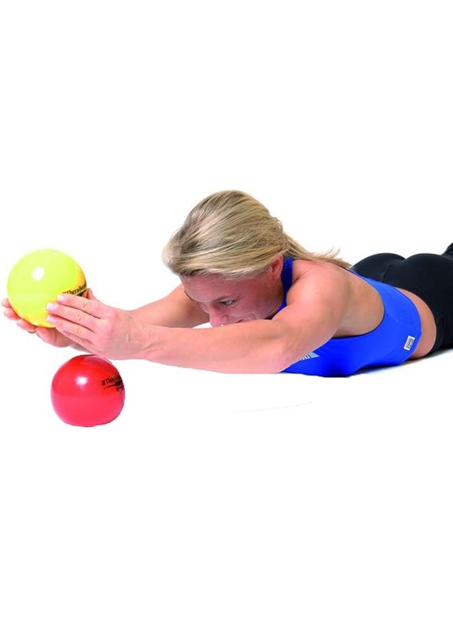 TheraBand Soft Weight Ball Ø 11 cm 0.5 kg Beige - Image 2