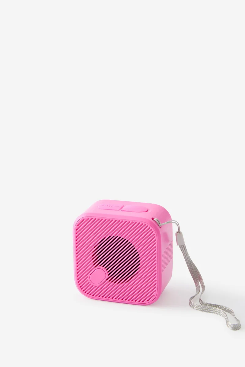 Typo Partyproof Speaker