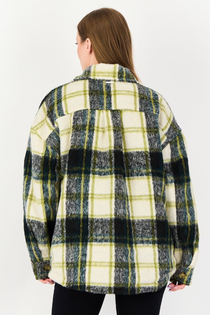 Andrew Marc Women Sportswear Fit Trucker Outdoor Jacket, Multicolor - Image 3