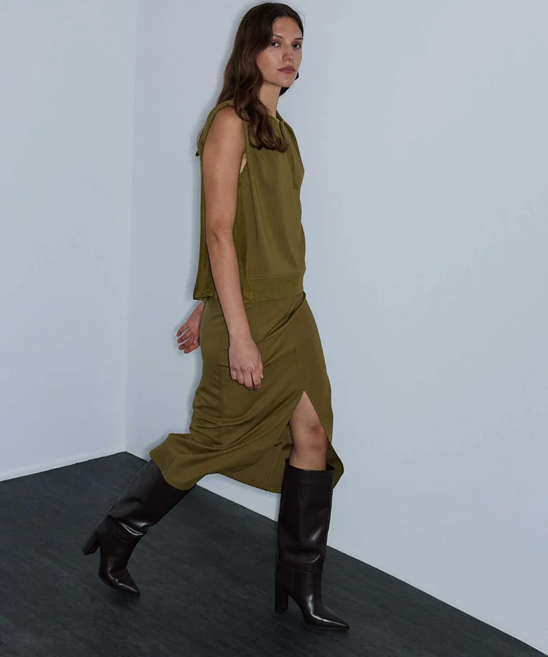 ايبيكيول Rib-Waist Midi Skirt