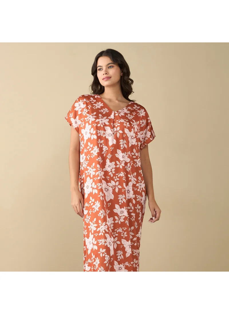 FAV All-Over Floral Print Sleepshirt with Short Sleeves