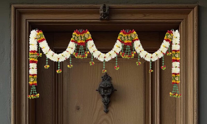 Daedal crafters 4-Feet Width Crystal Hanging Artificial Cream Doorway Toran for Main Door Entrance, Reusable Thoran for Mandir & Living Room Décor, Bandarwal for Festival Decoration (14x42 inch) - Image 2