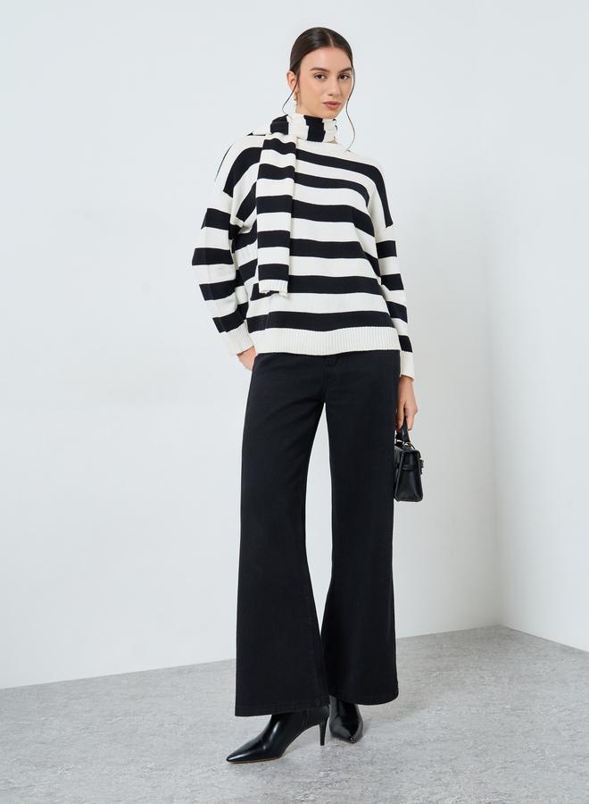 تايك تو كنزة بقصة مريحة مع وشاح رقبة - Image 4