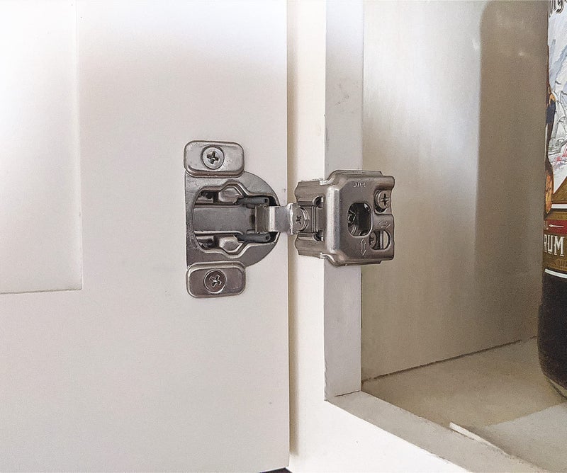 Elysian Soft Close 1-1/4" Overlay Cabinet Hinge Cabinet Kitchen Hardware Kitchen Cabinet Door Hinges with Screws 105 Degree 6 Ways 3 Cam Adjustment - Image 1