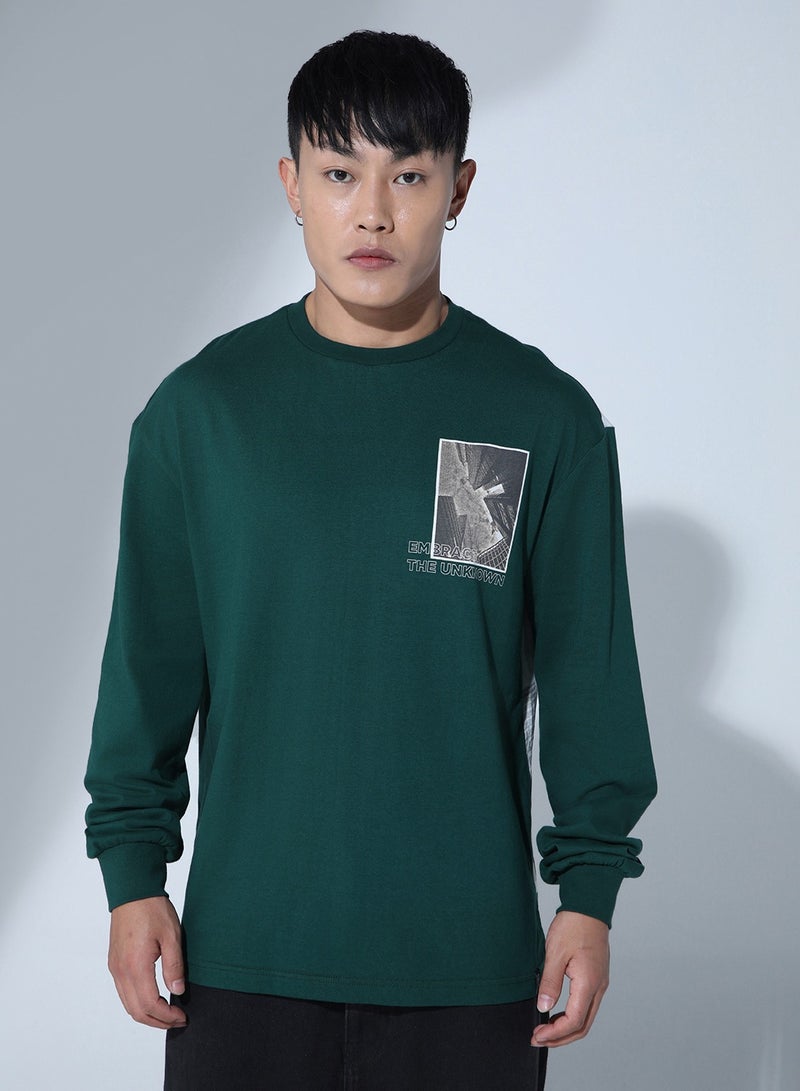 هوبرهولمي تيشيرت رجالي مطبوع برسومات أخضر غامق، مقاس مريح، قطن - Image 1