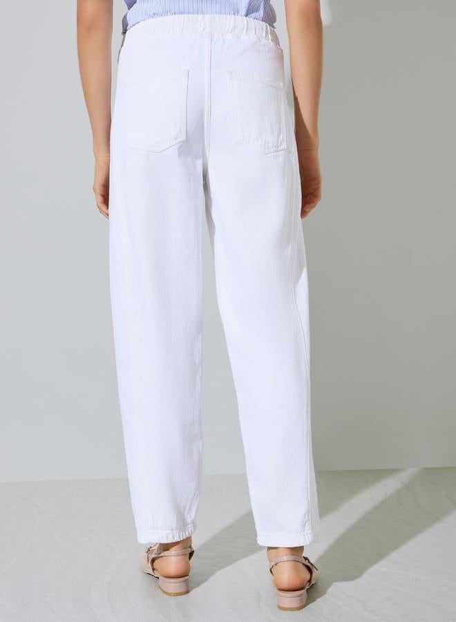 Styli White Barrel Fit Jogger Style Jeans - Image 4