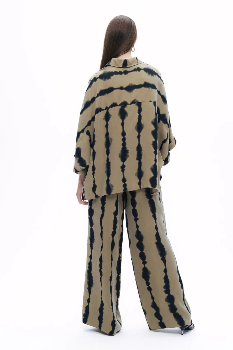 نوكتورن قميص فضفاض