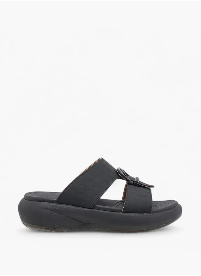 لو كونفورت Boys Textured Slip-On Arabic Sandal