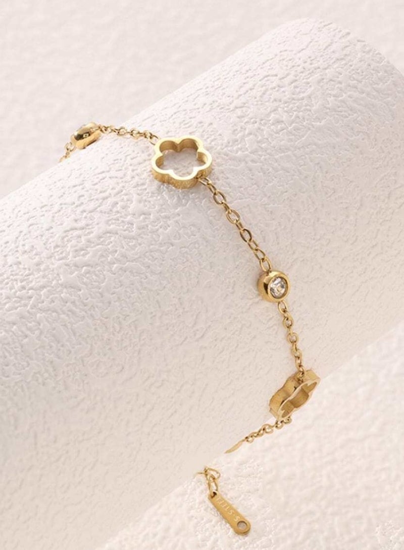 إيكوال اسوارة نسائية أنيقة وعالية الجودة مصنوعة من الاستانلس ستيل مطلية باللون الذهبي - Image 1